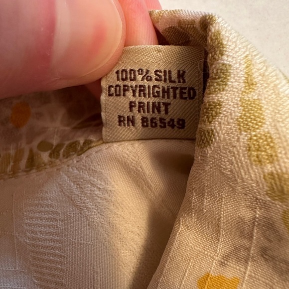 Tommy Bahama Shirt Men’s THIS IS SOLD - Picture 4 of 8